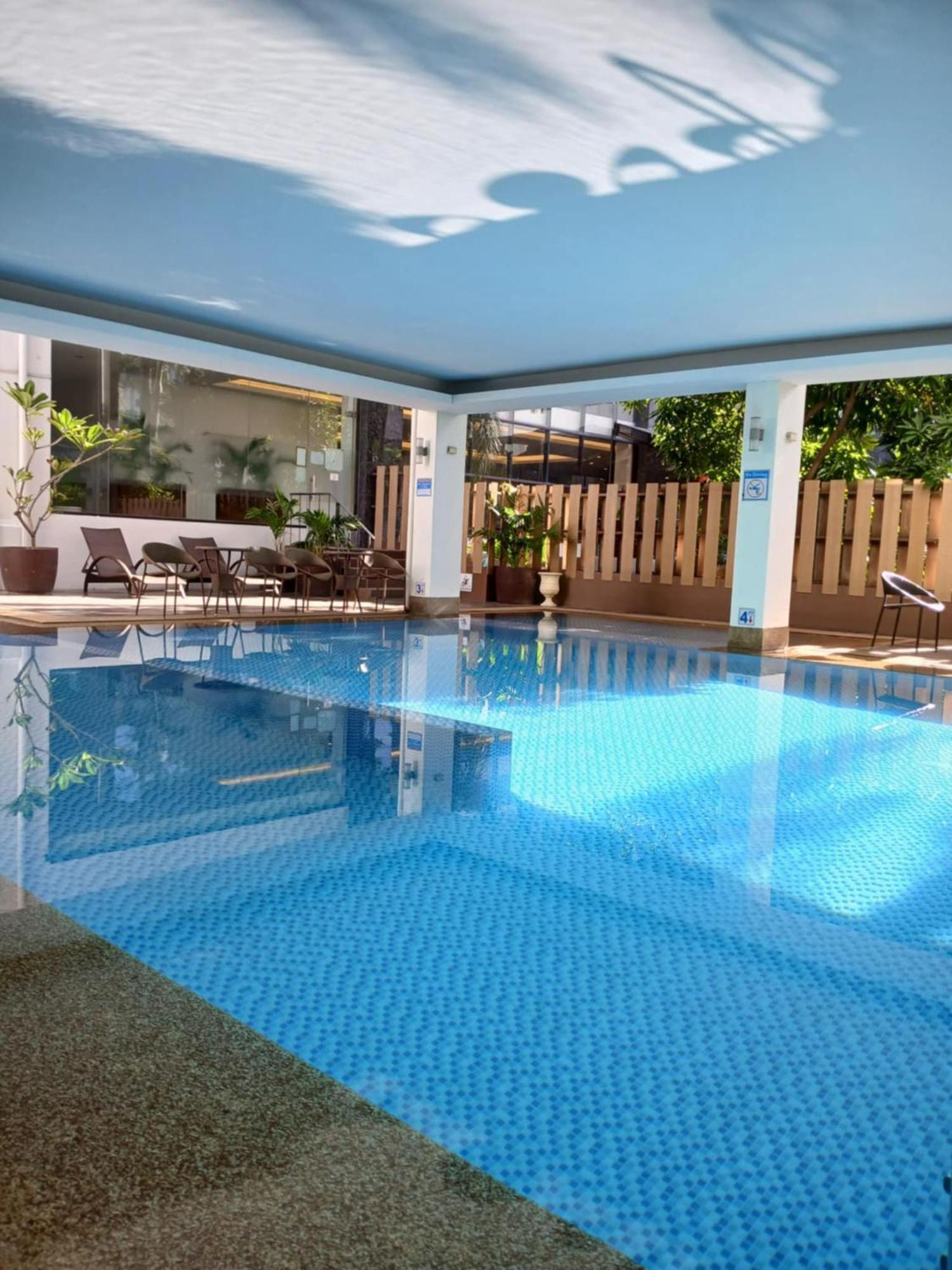 Dohera Hotel Cebu Extérieur photo