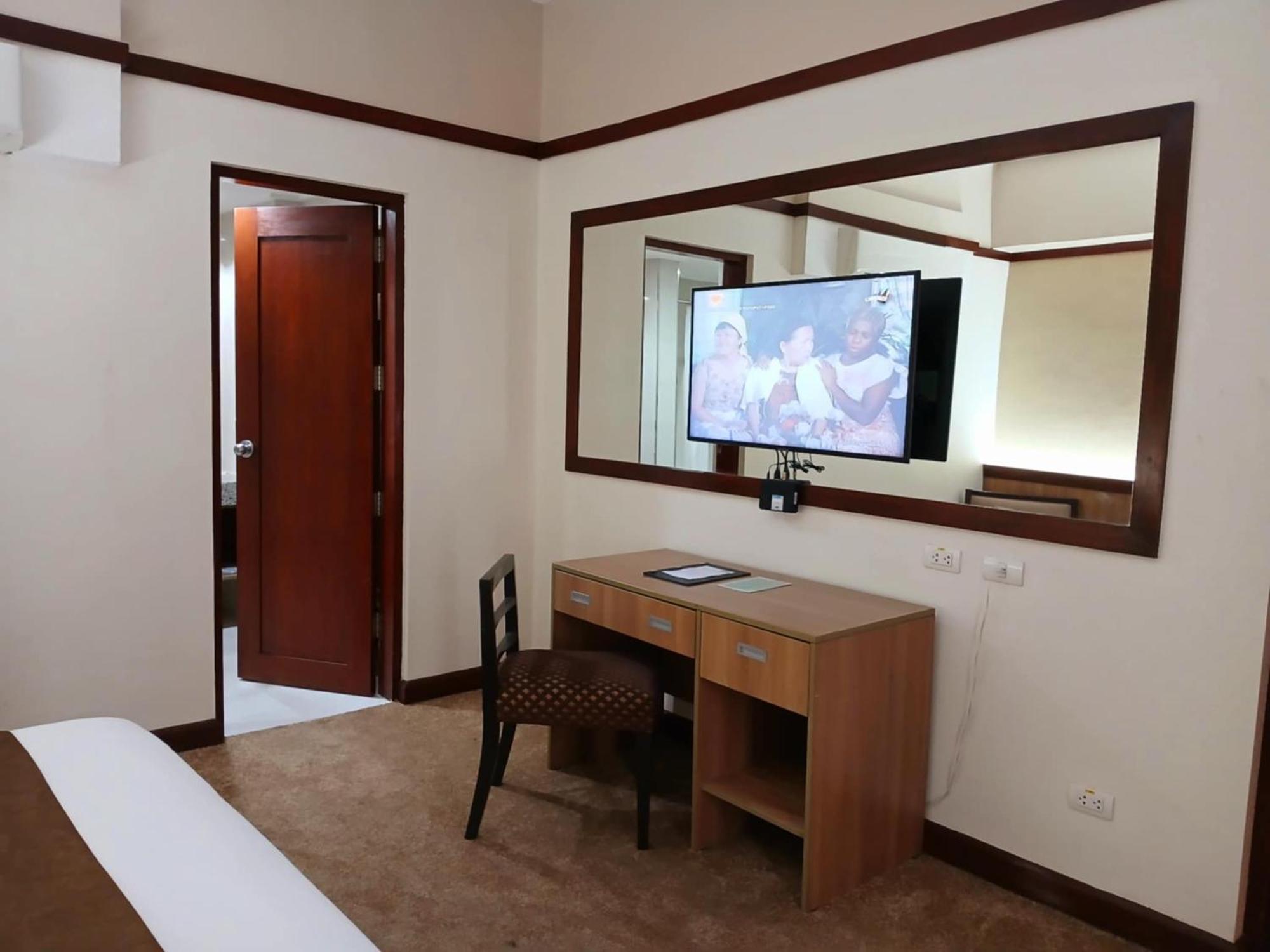 Dohera Hotel Cebu Extérieur photo